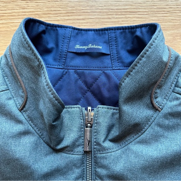 Tommy Bahama big and tall granite falls quilted men’s reversible vest - Picture 8 of 9